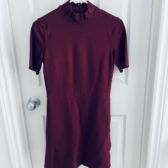 Kit and Ace Serenity Double Knit Mini Dress Size 2 - Picture 2 of 10